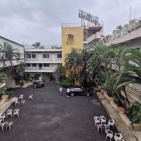 Hotel Royale Heritage Nashik Extérieur photo