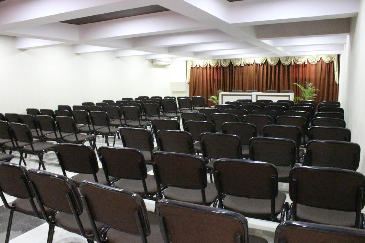 Hotel Royale Heritage Nashik Extérieur photo