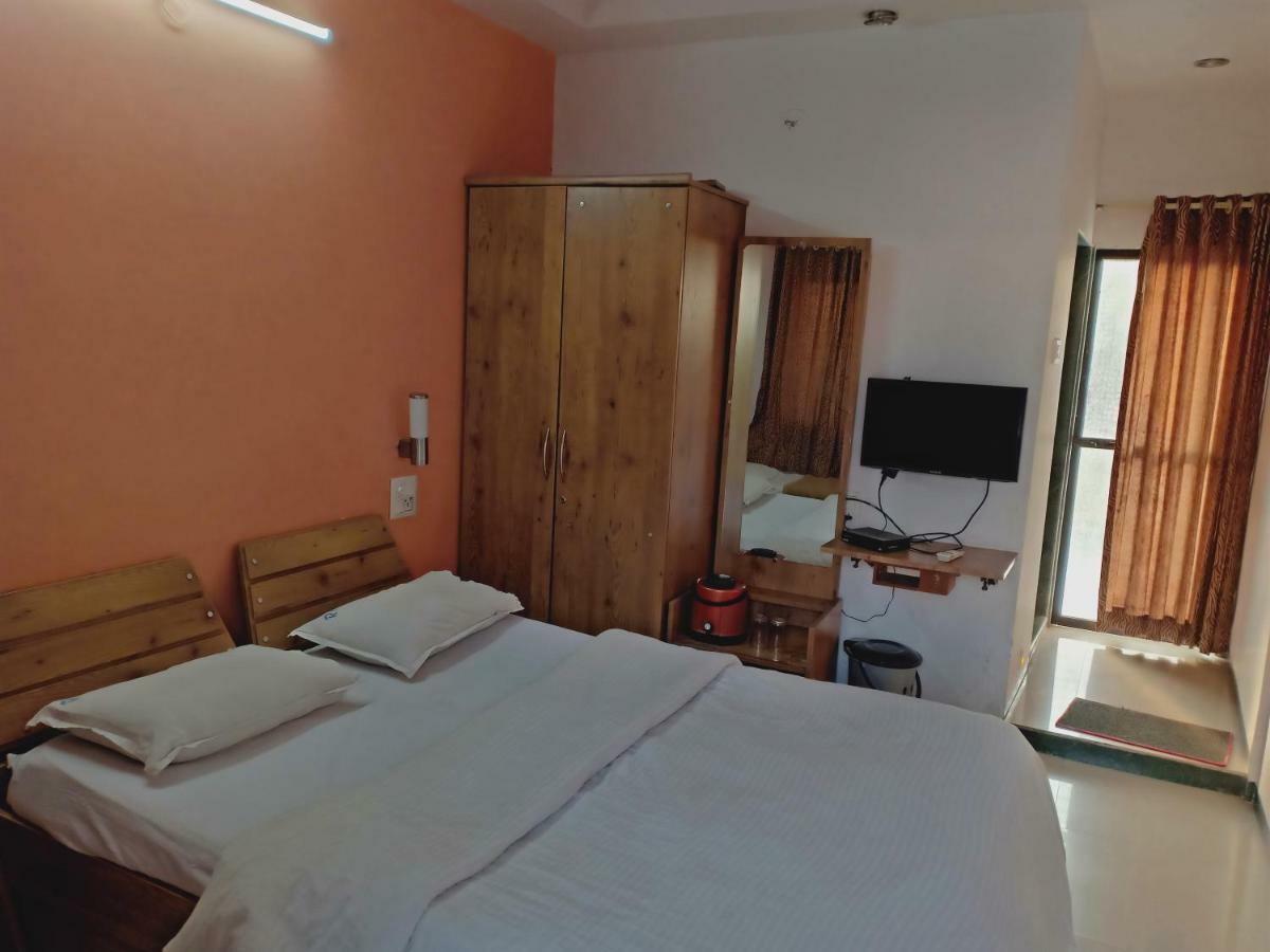Hotel Royale Heritage Nashik Extérieur photo