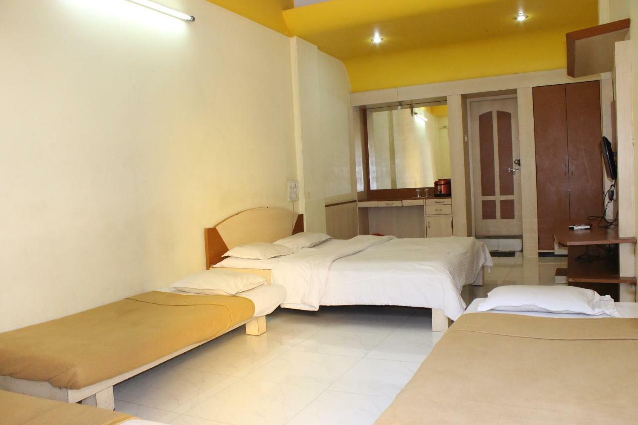 Hotel Royale Heritage Nashik Extérieur photo